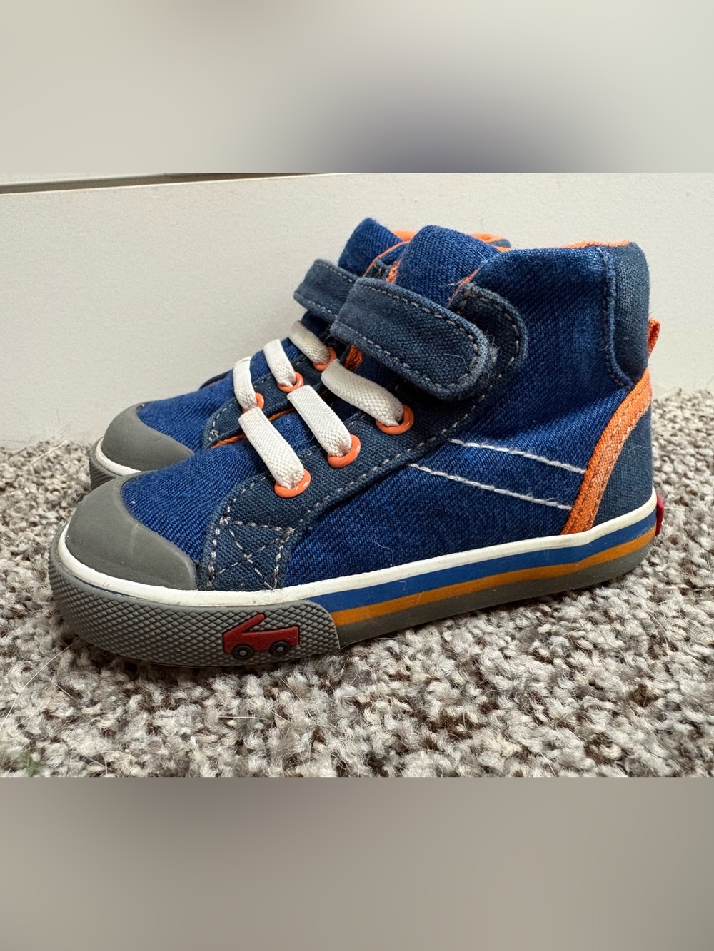 See Kai Run Toddler No Tie Slip On Sneakers Size 6c
